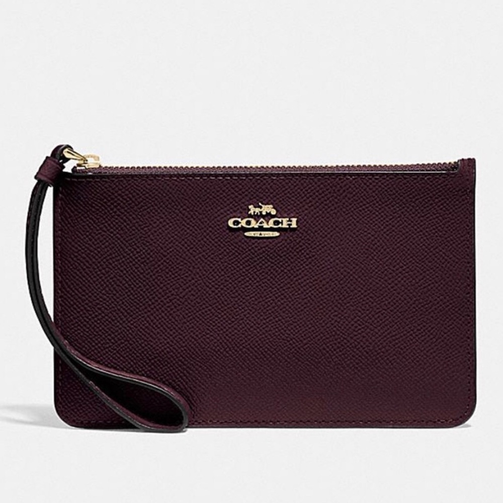 NWT Coach Patent Leather Wristlet